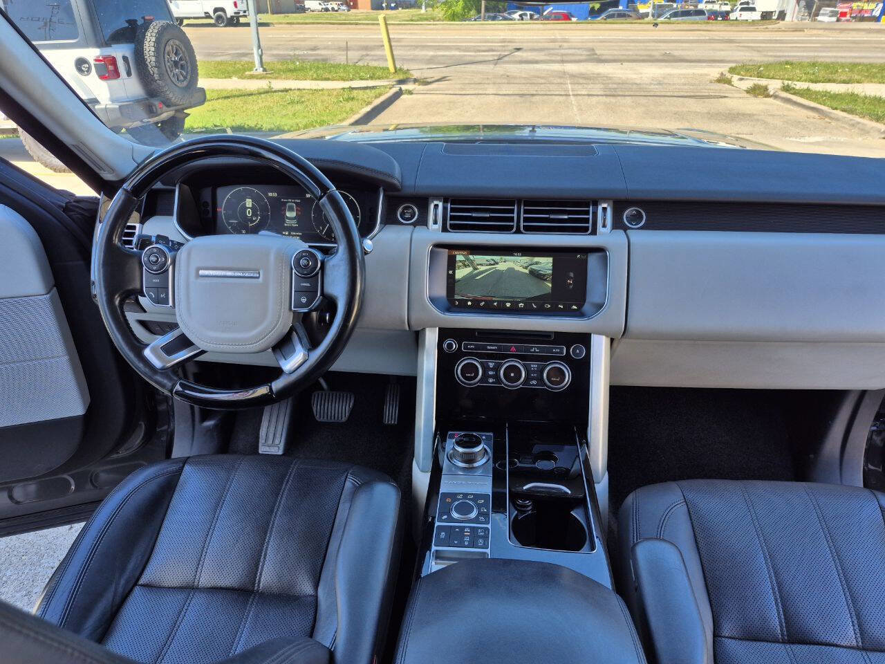 Used 2017 Land Rover Range Rover HSE image 24