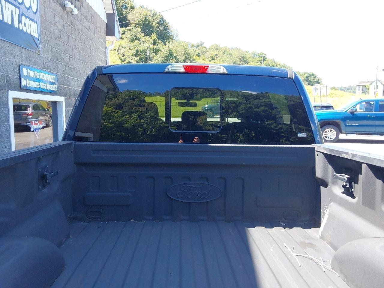 Used 2015 Ford F150 Lariat AWD/4WD image 7