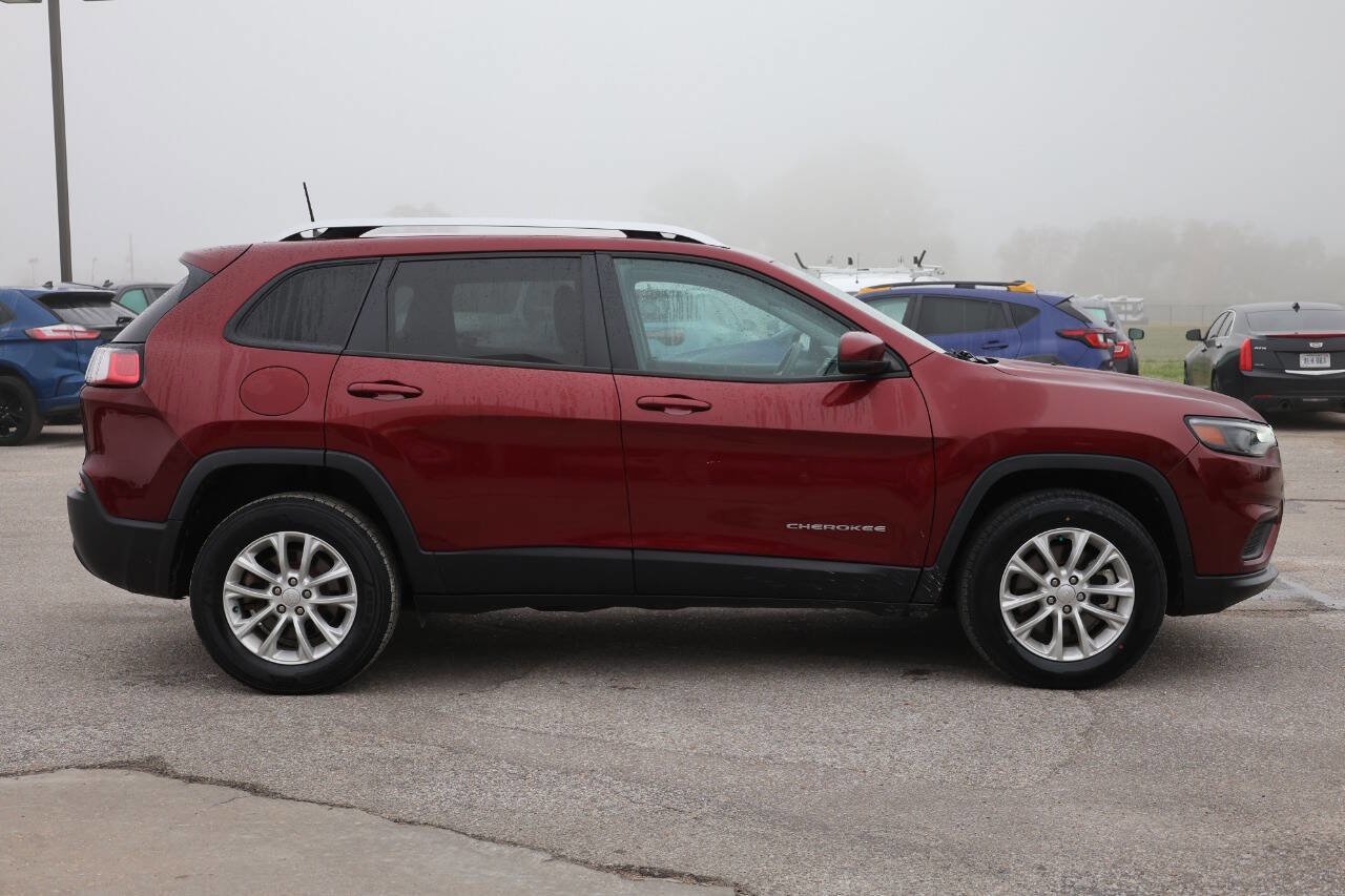 Used 2021 Jeep Cherokee Latitude image 7
