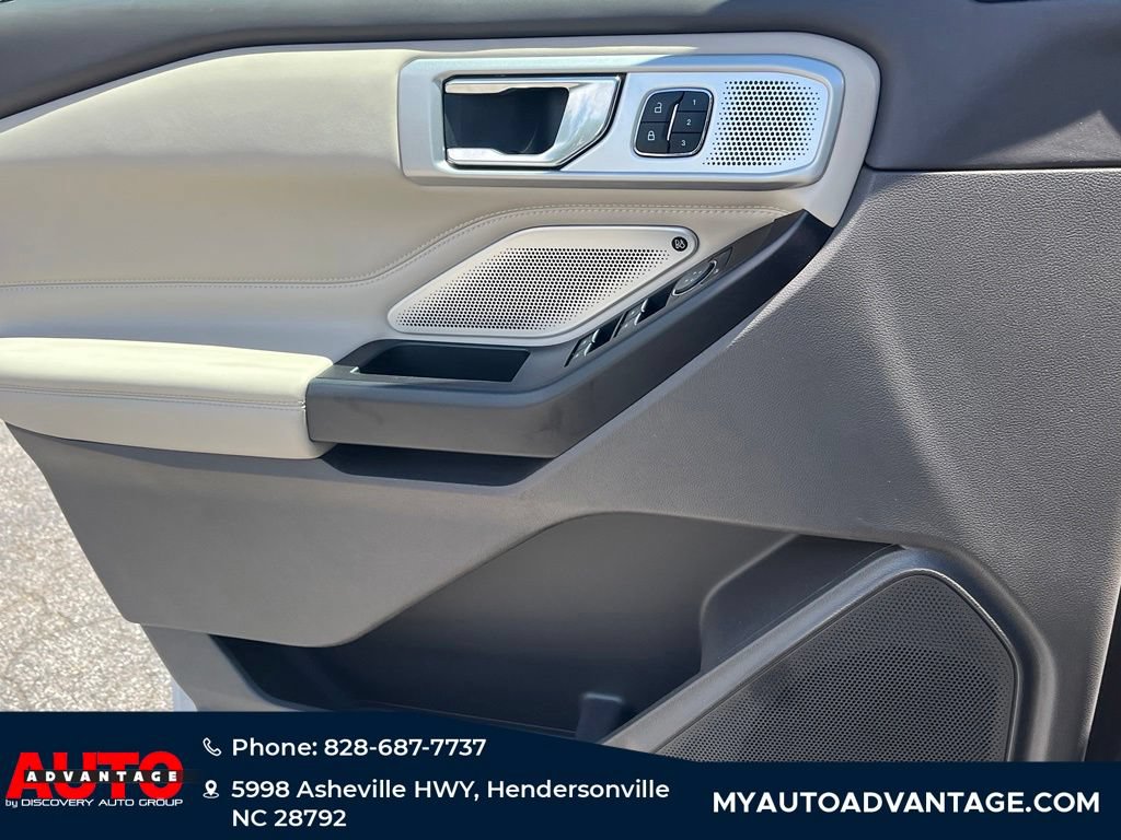 Used 2020 Ford Explorer Platinum w/ Premium Technology Package AWD/4WD image 22