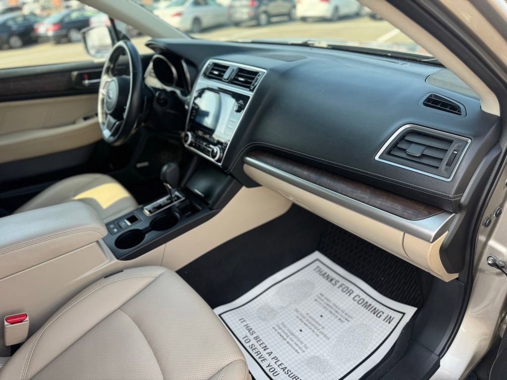 Used 2018 Subaru Outback 3.6R Limited image 16