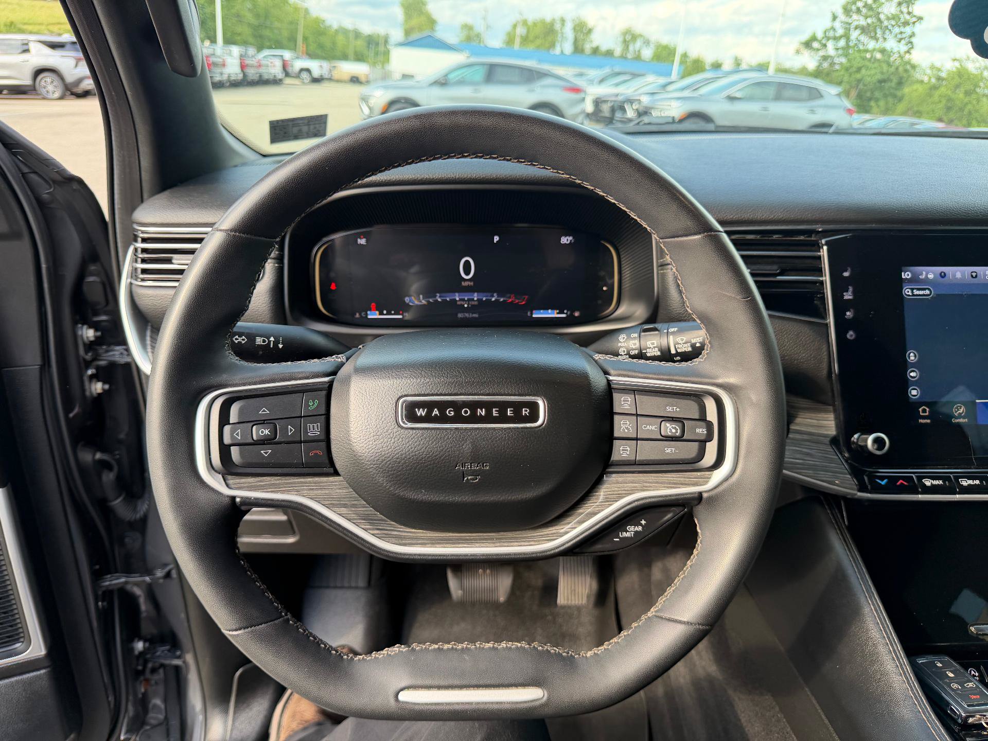 Used 2022 Jeep Wagoneer Series II AWD/4WD image 22
