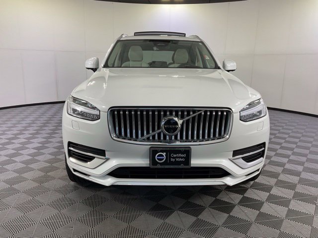 Certified 2024 Volvo XC90 T8 Ultimate AWD/4WD image 2
