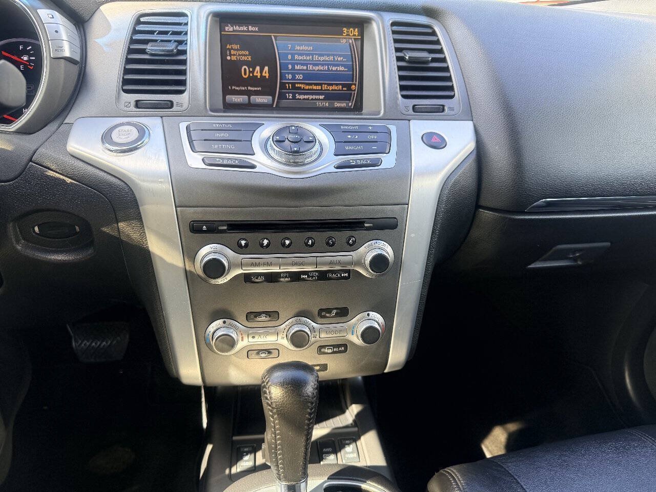 Used 2012 Nissan Murano SL AWD/4WD image 12