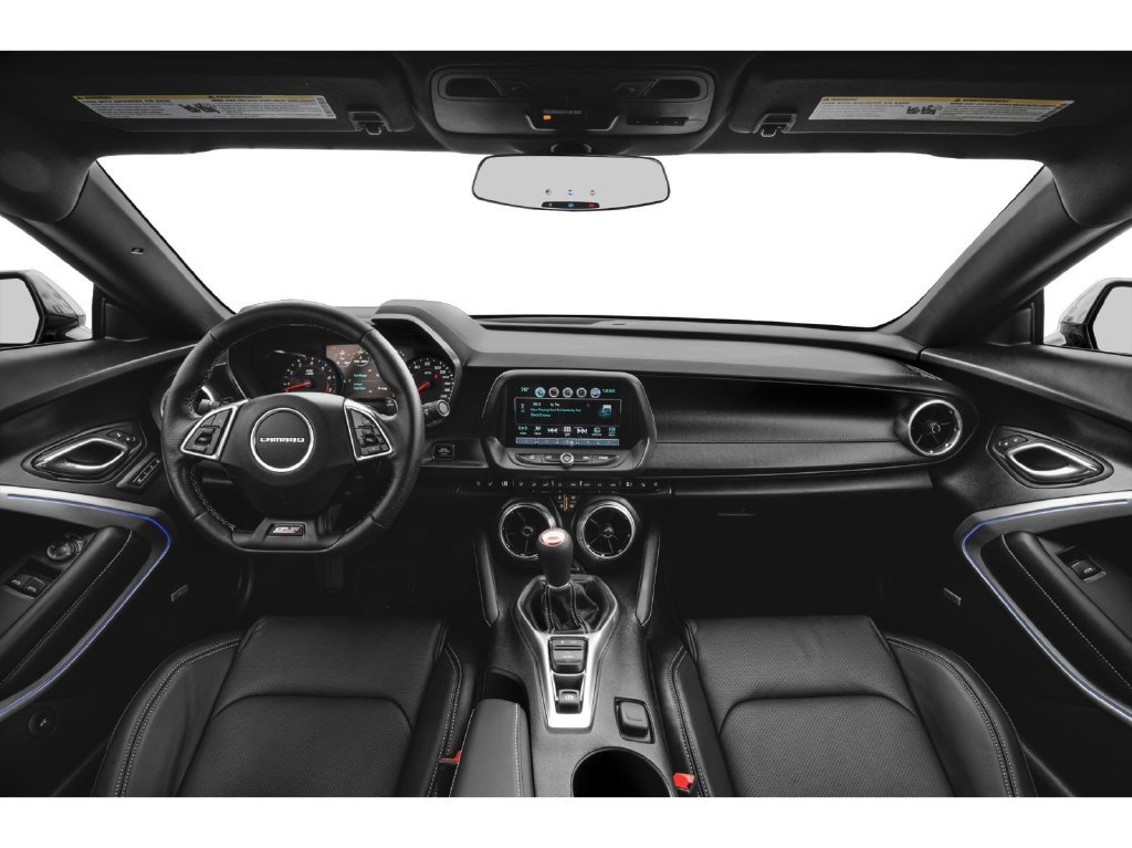 Used 2018 Chevrolet Camaro SS RWD image 5