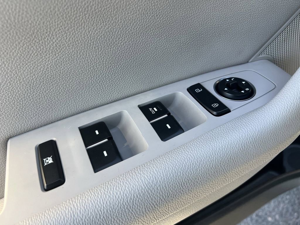 Used 2015 Hyundai Sonata SE w/ Option Group 09 image 20