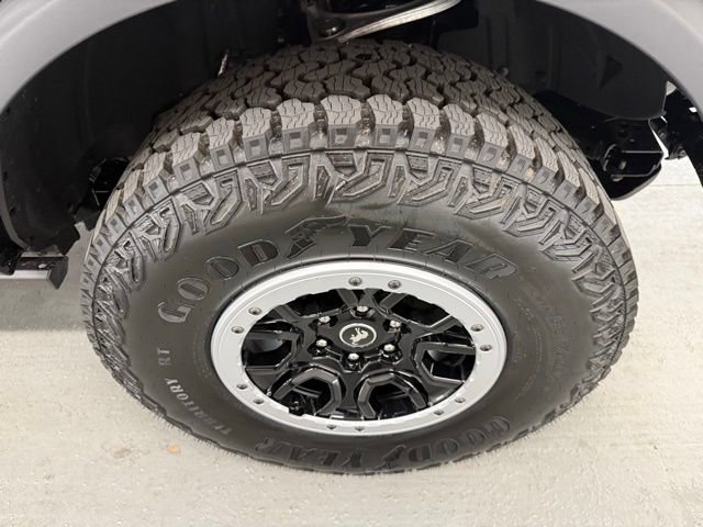 New 2026 Ford Bronco Badlands w/ Sasquatch Package image 5