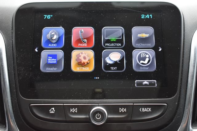 Used 2018 Chevrolet Equinox LT FWD image 25