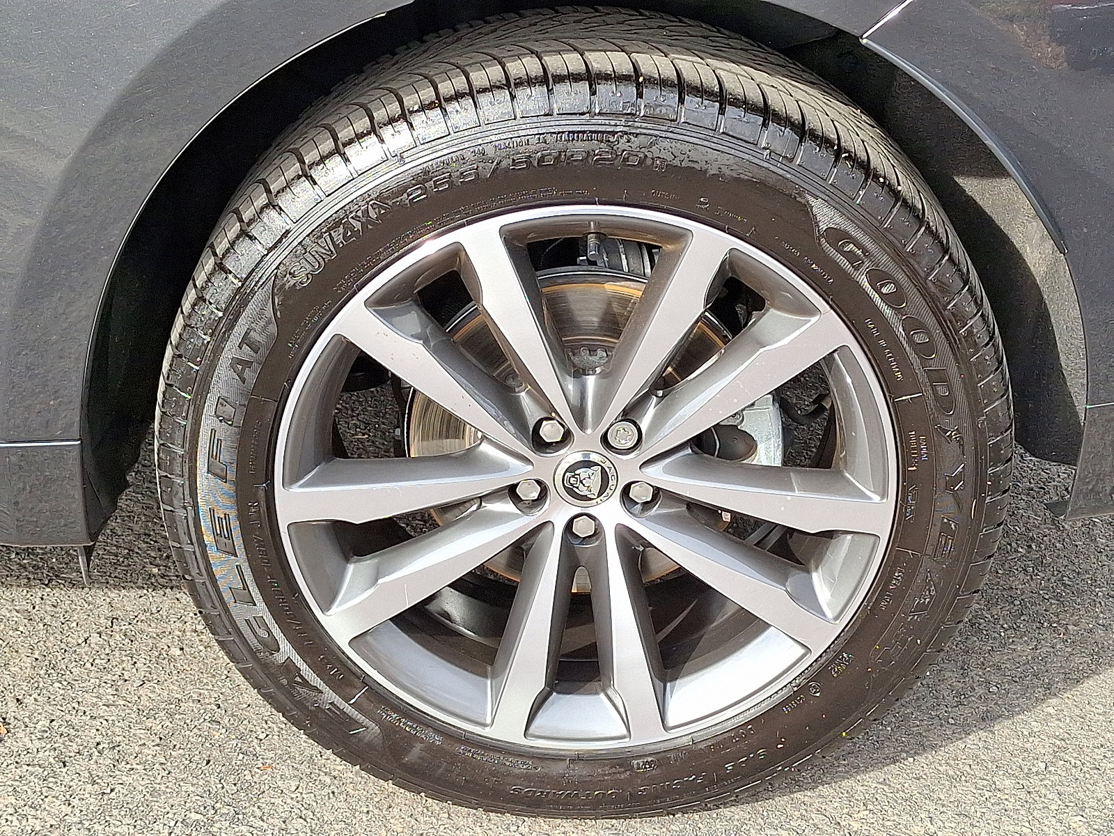 Used 2026 Jaguar F-PACE R-Dynamic S image 11