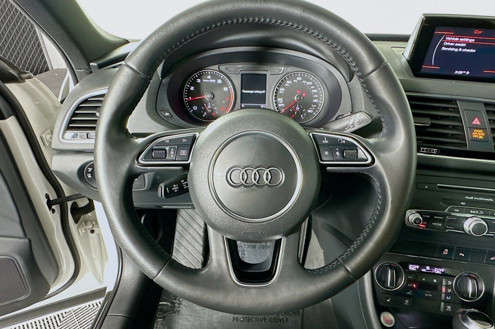 Used 2018 Audi Q3 2.0T Premium FWD image 19
