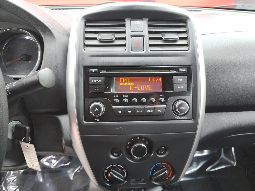 Used 2017 Nissan Versa SV FWD image 16