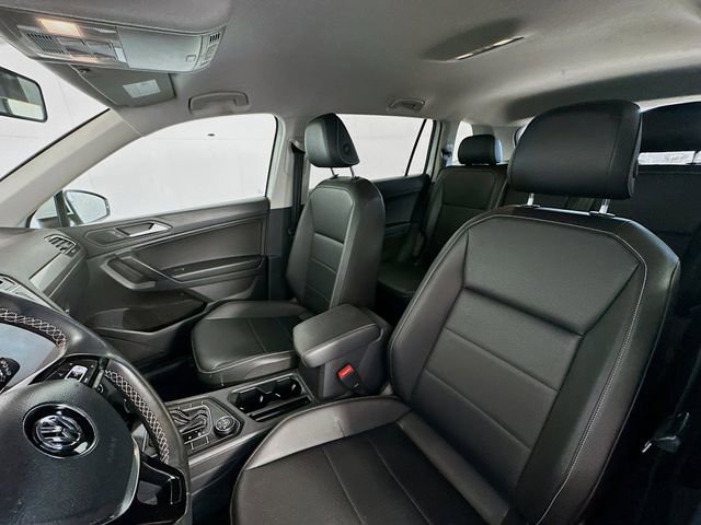 Used 2021 Volkswagen Tiguan SE image 20