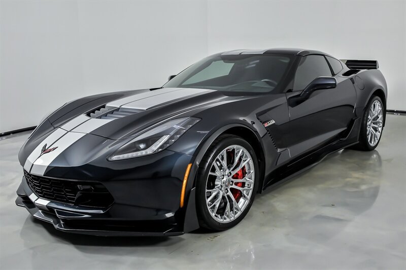 Used 2016 Chevrolet Corvette Z06 w/ 3LZ Preferred Equipment Group RWD image 6