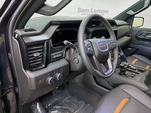 Used 2024 GMC Sierra 1500 AT4 w/ Technology Package image 11