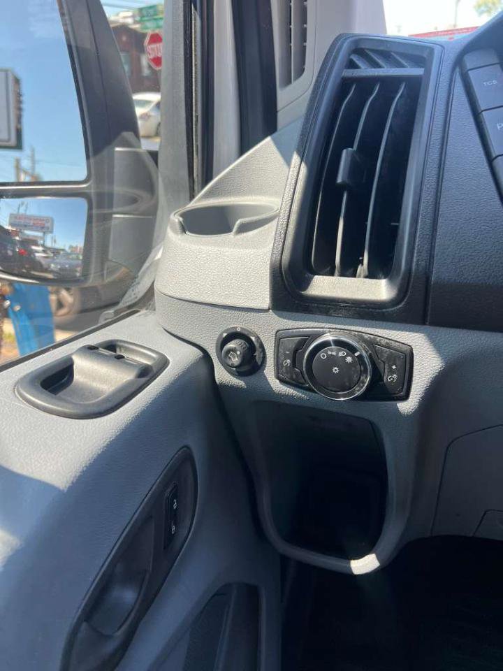 Used 2017 Ford Transit 350 XLT RWD image 20