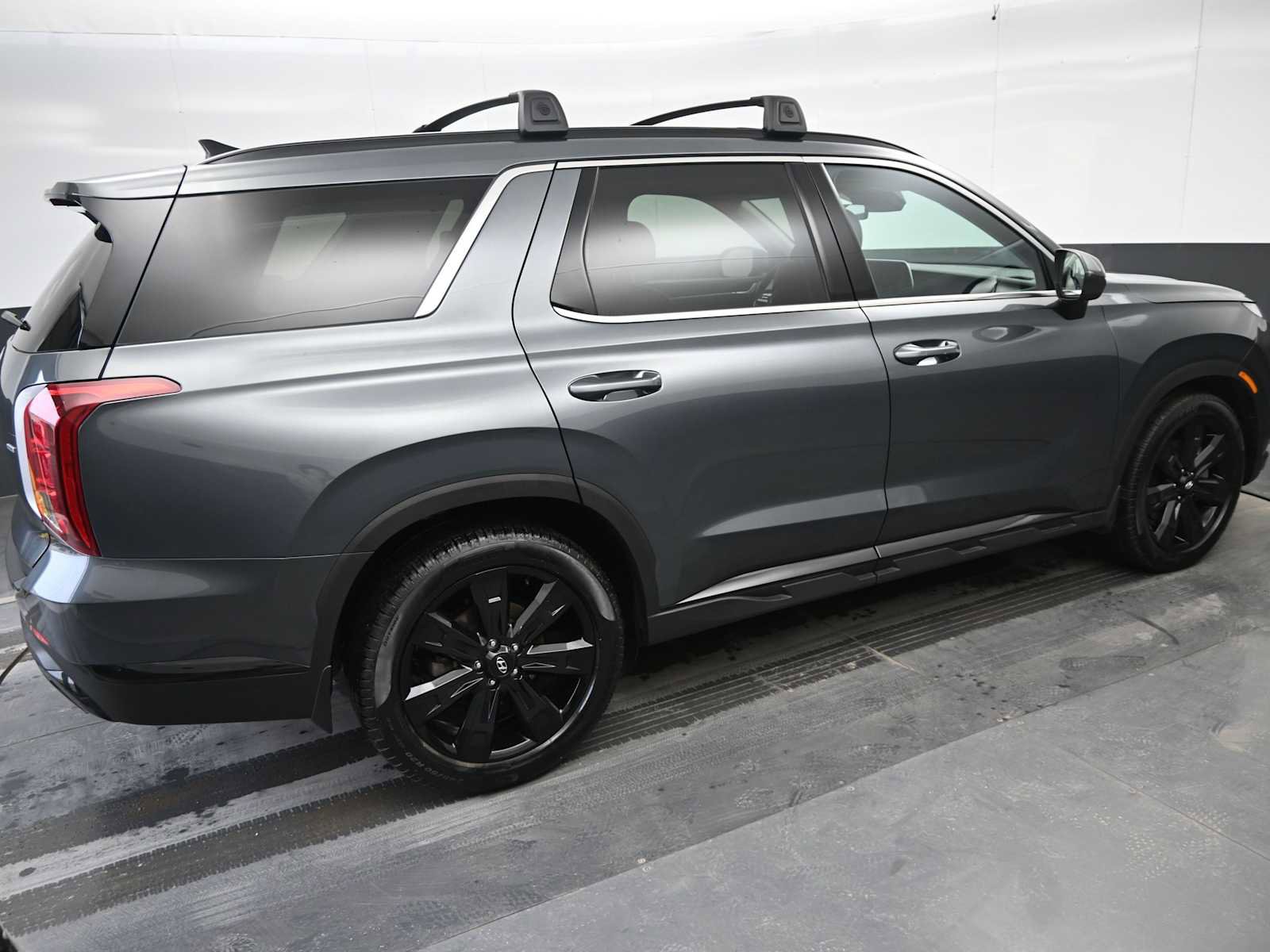 Used 2023 Hyundai Palisade XRT w/ Cargo Package image 8