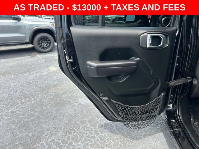 Used 2018 Jeep Wrangler Unlimited Sport S AWD/4WD image 13