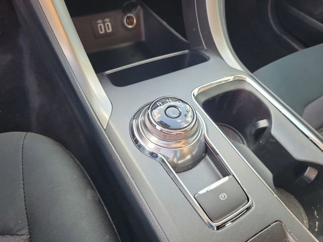 Used 2020 Ford Fusion SE image 20
