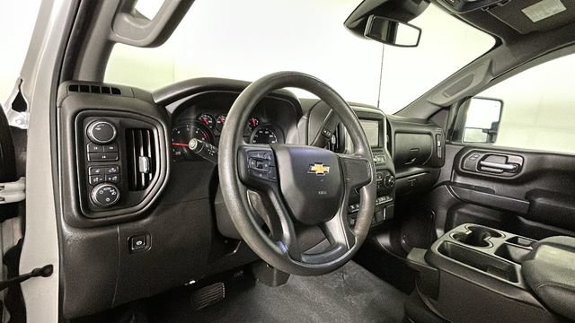 Used 2024 Chevrolet Silverado 2500 Custom w/ Custom Value Package AWD/4WD image 14