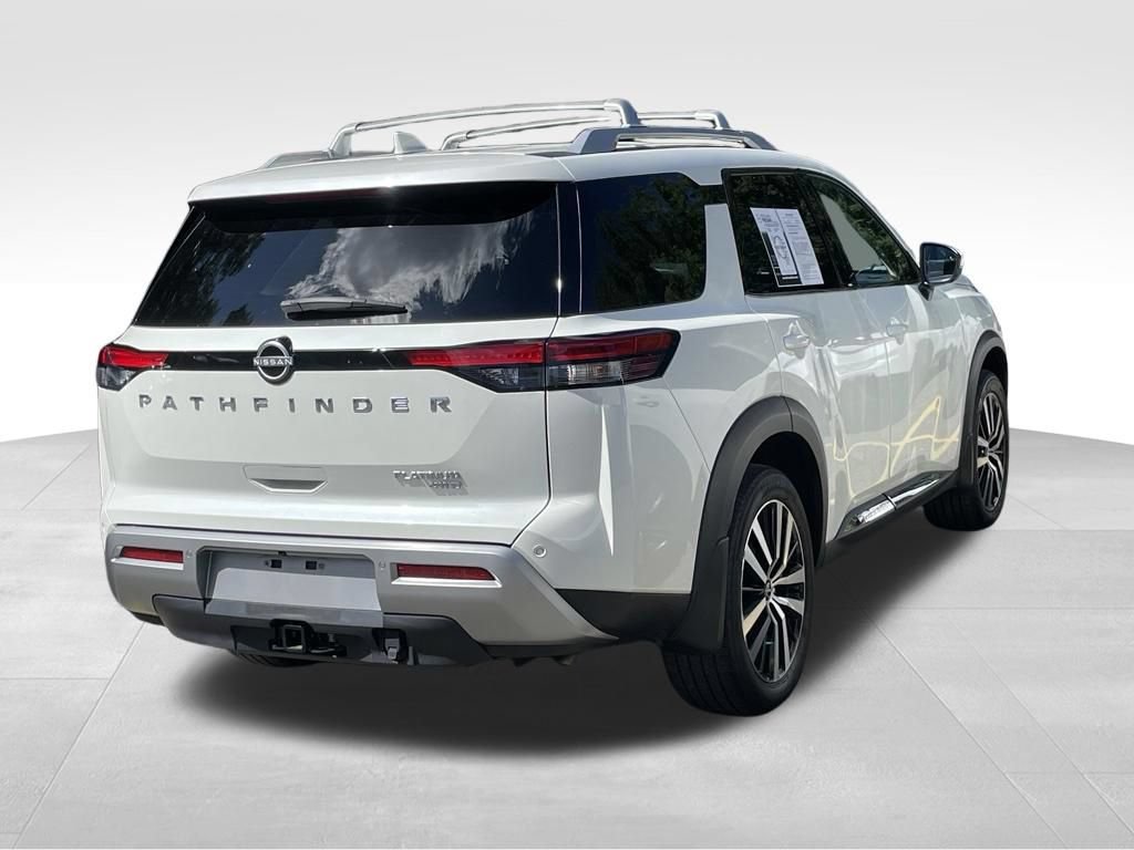 Certified 2023 Nissan Pathfinder Platinum w/ Cargo Package AWD/4WD image 4