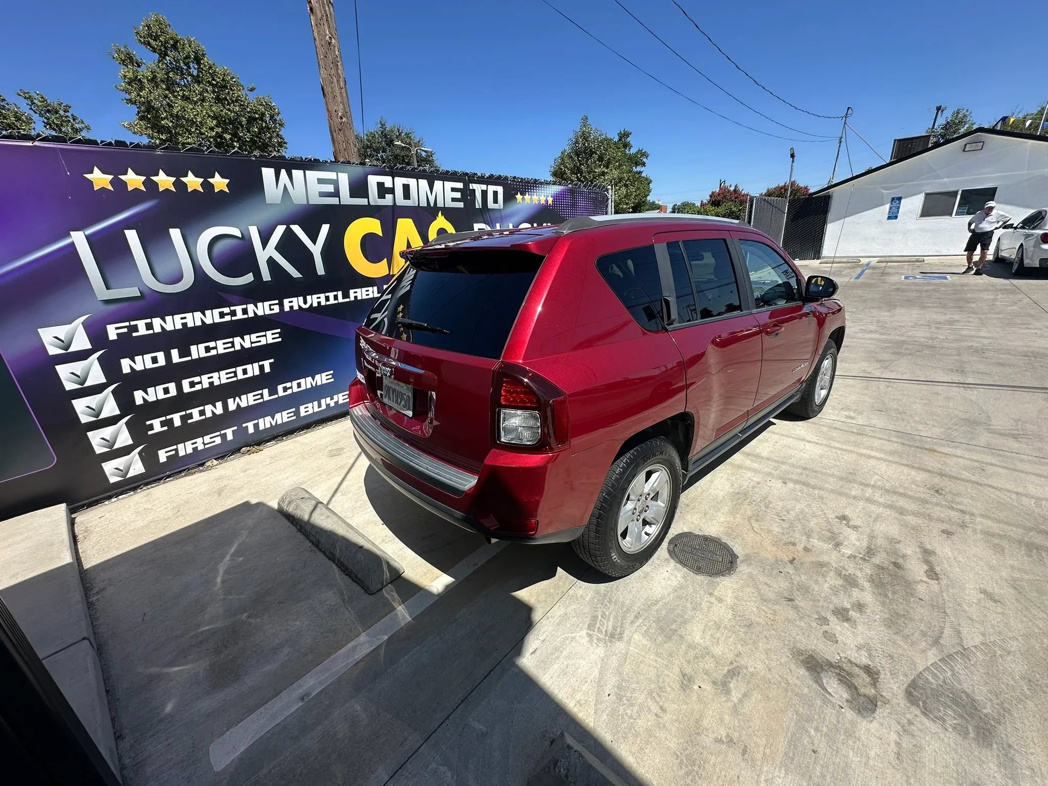 Used 2015 Jeep Compass Sport w/ Power Value Group FWD image 5