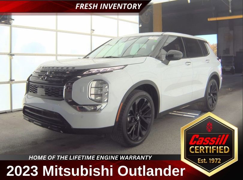 Used 2023 Mitsubishi Outlander SE