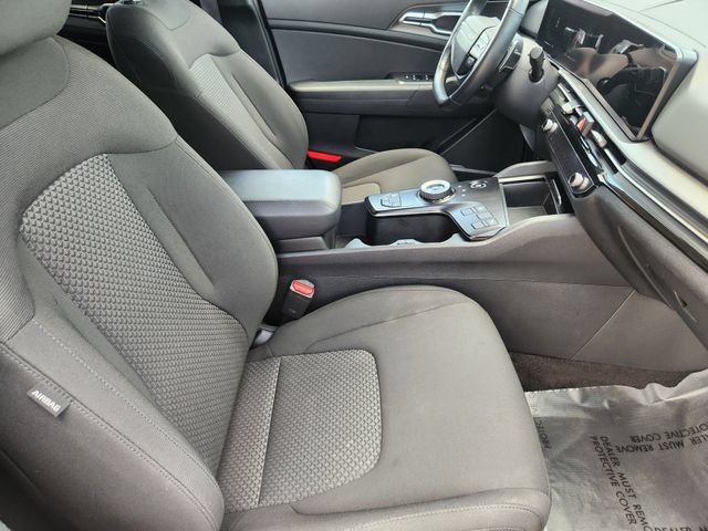 Certified 2026 Kia Sportage S AWD/4WD image 14