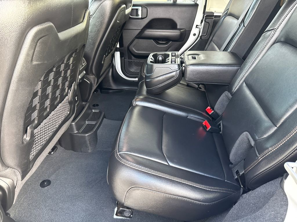 Used 2022 Jeep Wrangler Unlimited Rubicon image 20
