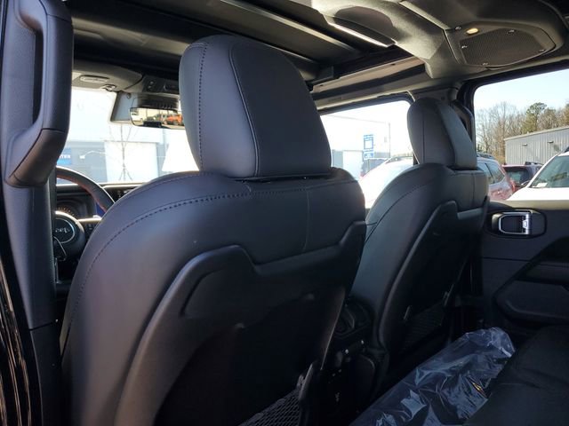 New 2026 Jeep Wrangler Unlimited Rubicon 392 image 12