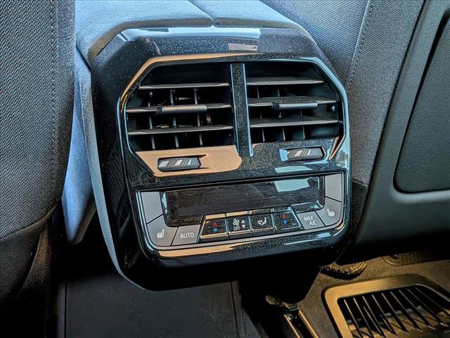 Certified 2023 BMW iX xDrive50 w/ Ultimate Package 2 image 19