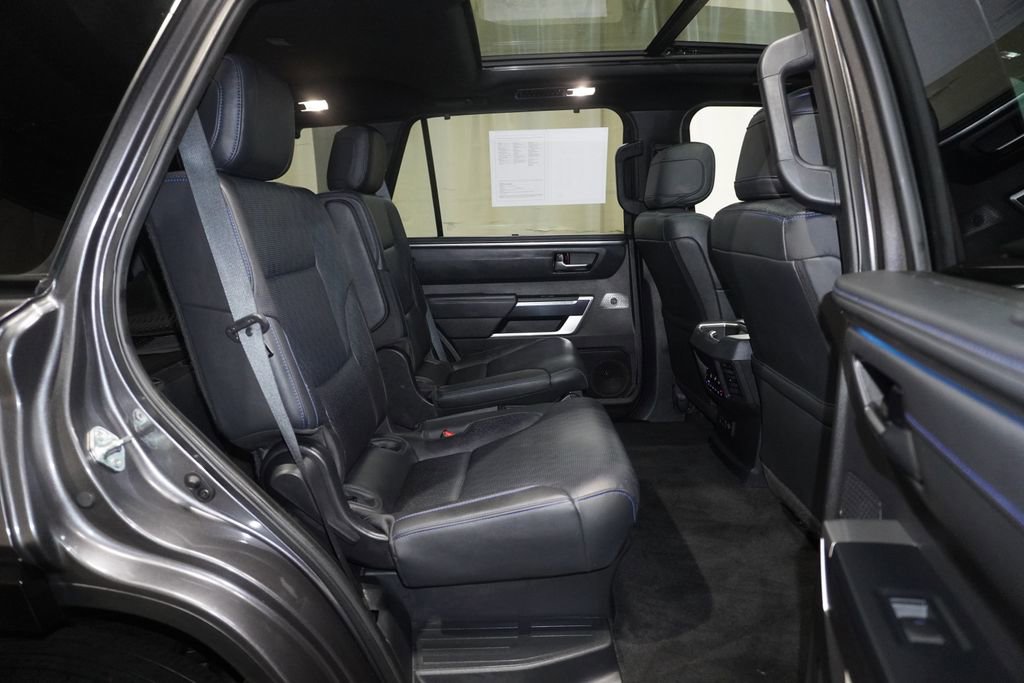 Used 2023 Toyota Sequoia Platinum AWD/4WD image 17