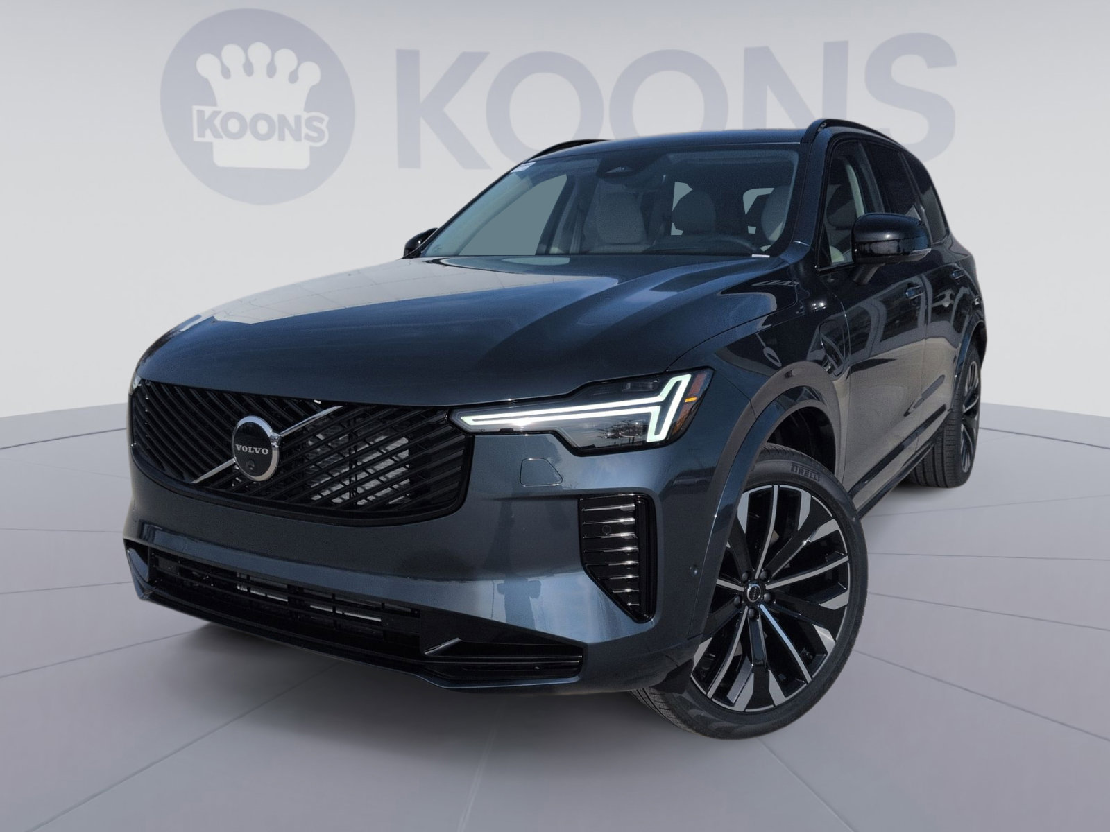 New 2026 Volvo XC90 T8 Ultra image 1