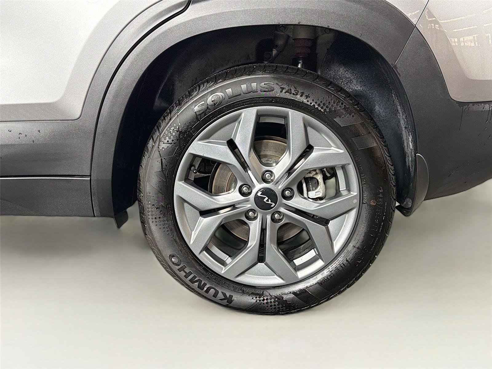 Used 2025 Kia Seltos LX image 29