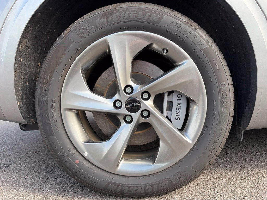 Certified 2026 Genesis GV70 2.5T Select AWD/4WD image 23