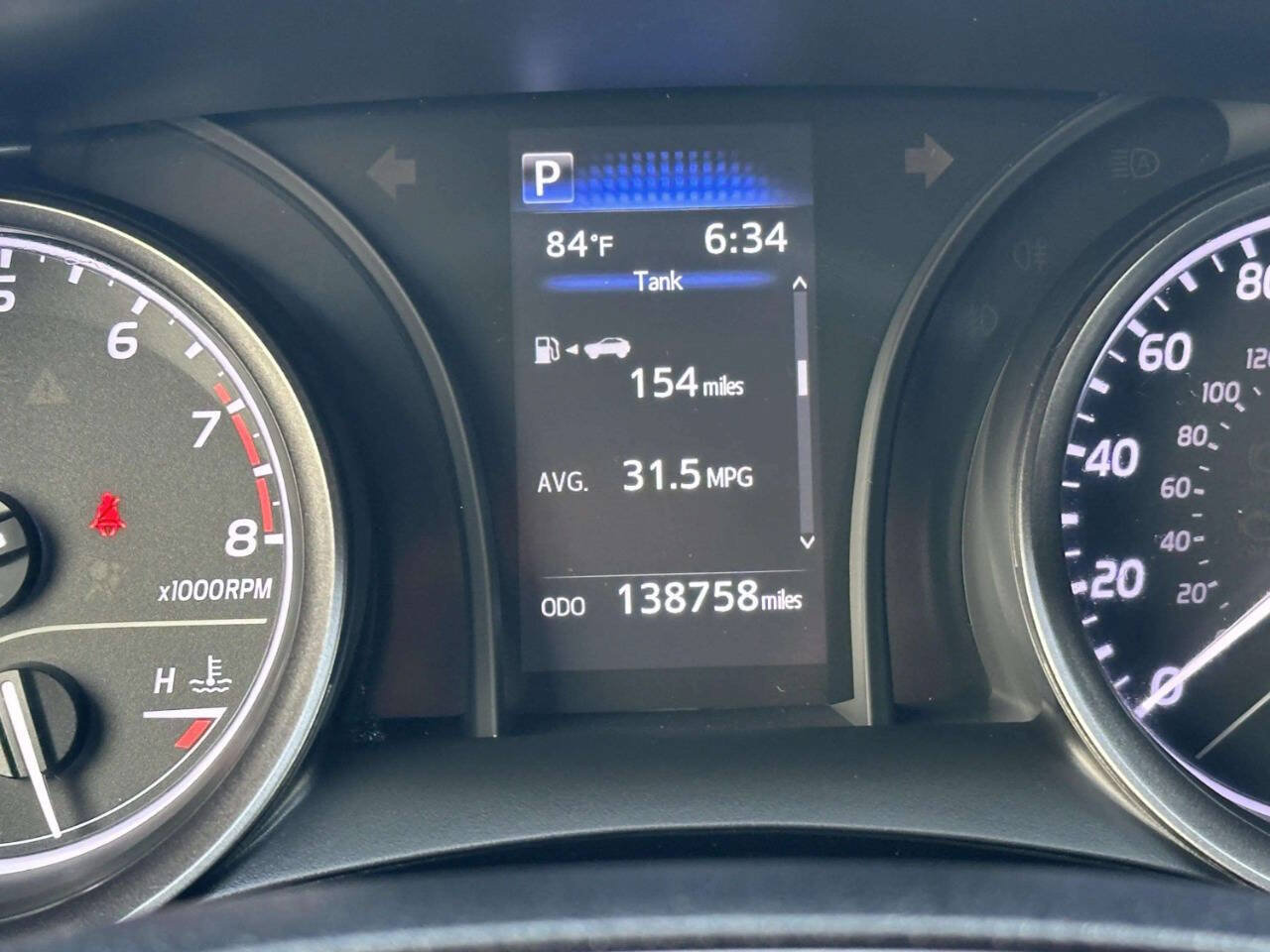 Used 2022 Toyota Camry SE FWD image 30