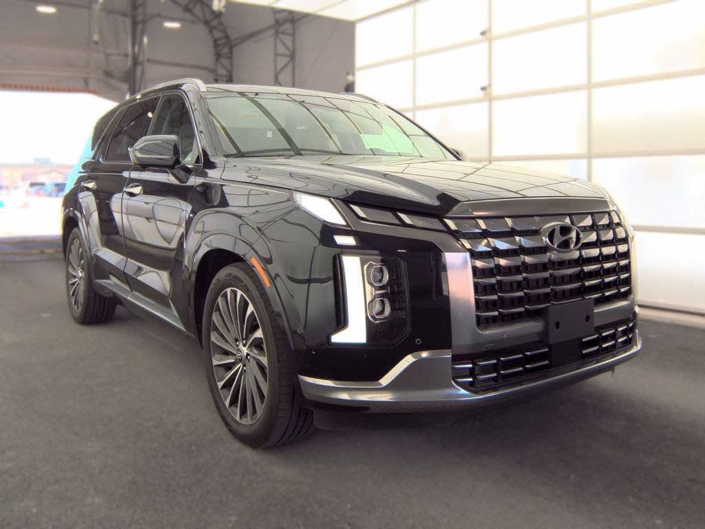 Used 2023 Hyundai Palisade Calligraphy w/ Cargo Package