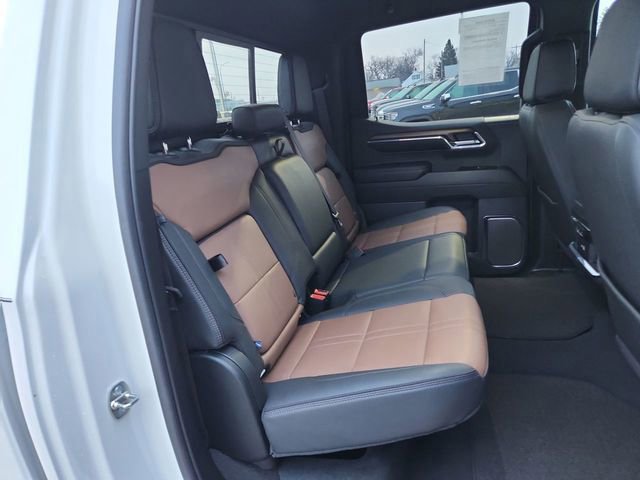 Certified 2024 Chevrolet Silverado 1500 High Country w/ Technology Package image 29
