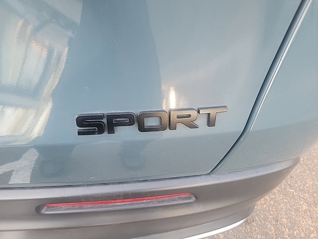 Used 2025 Honda HR-V Sport image 11