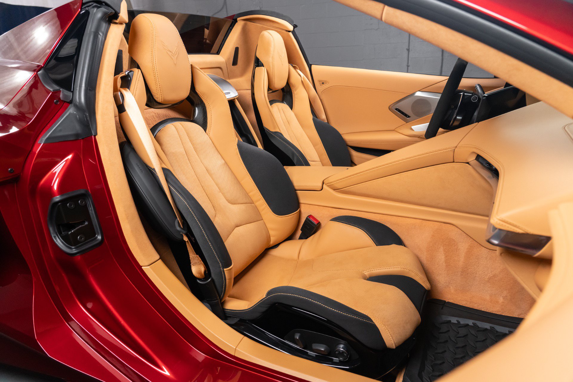 Used 2023 Chevrolet Corvette Stingray Premium Conv w/ Z51 Performance Package RWD image 29