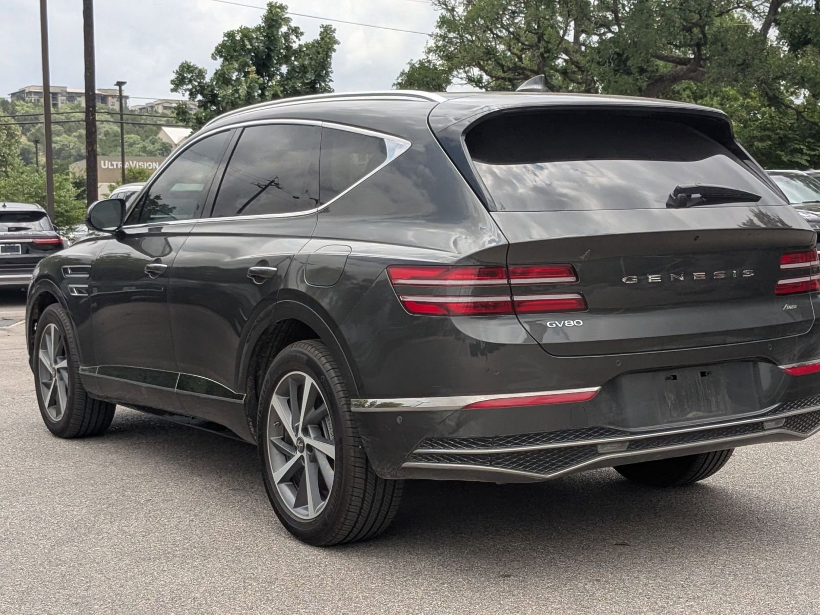 Used 2025 Genesis GV80 2.5T Advanced AWD/4WD image 3