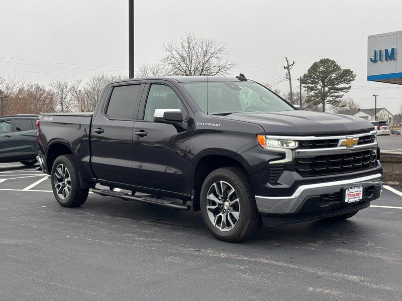 Used 2023 Chevrolet Silverado 1500 LT image 2