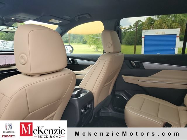 New 2027 Buick Enclave Preferred w/ Power Package FWD image 25