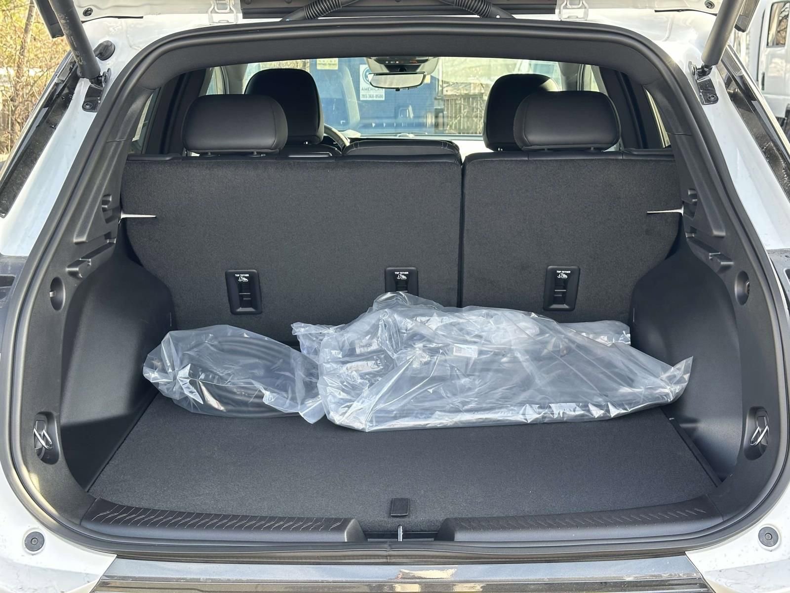 New 2026 Chevrolet Equinox EV LT w/ Convenience Package II image 23