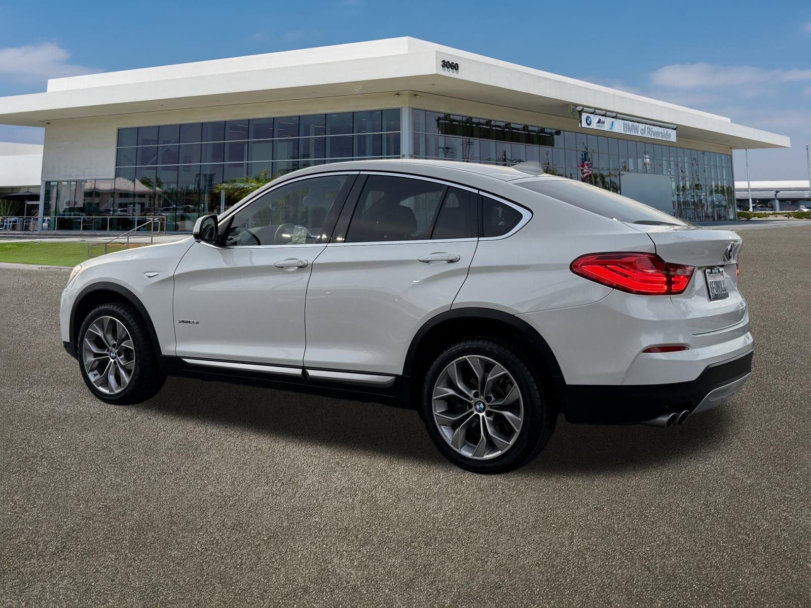 Used 2018 BMW X4 xDrive28i image 7