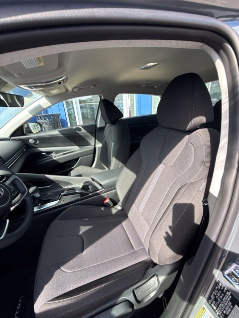 New 2026 Hyundai Elantra SE FWD image 12