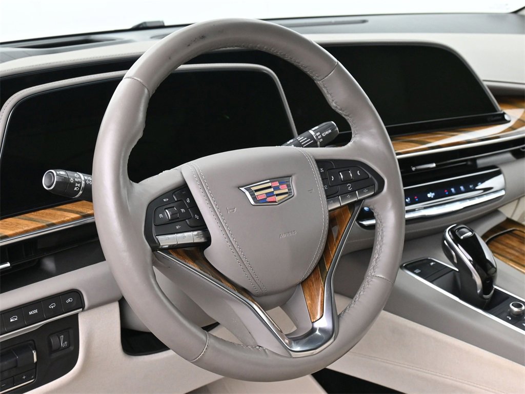 Used 2022 Cadillac Escalade ESV Premium Luxury Platinum image 10