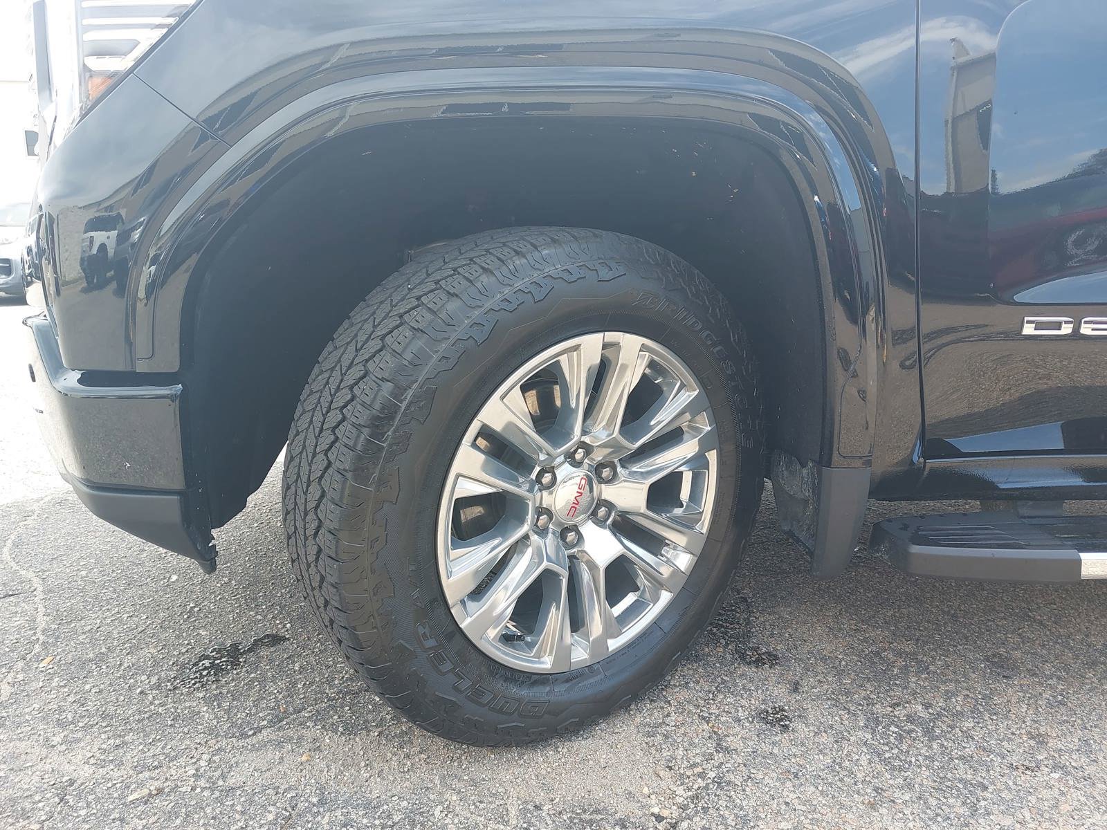 Used 2025 GMC Sierra 1500 Denali w/ Technology Package AWD/4WD image 34