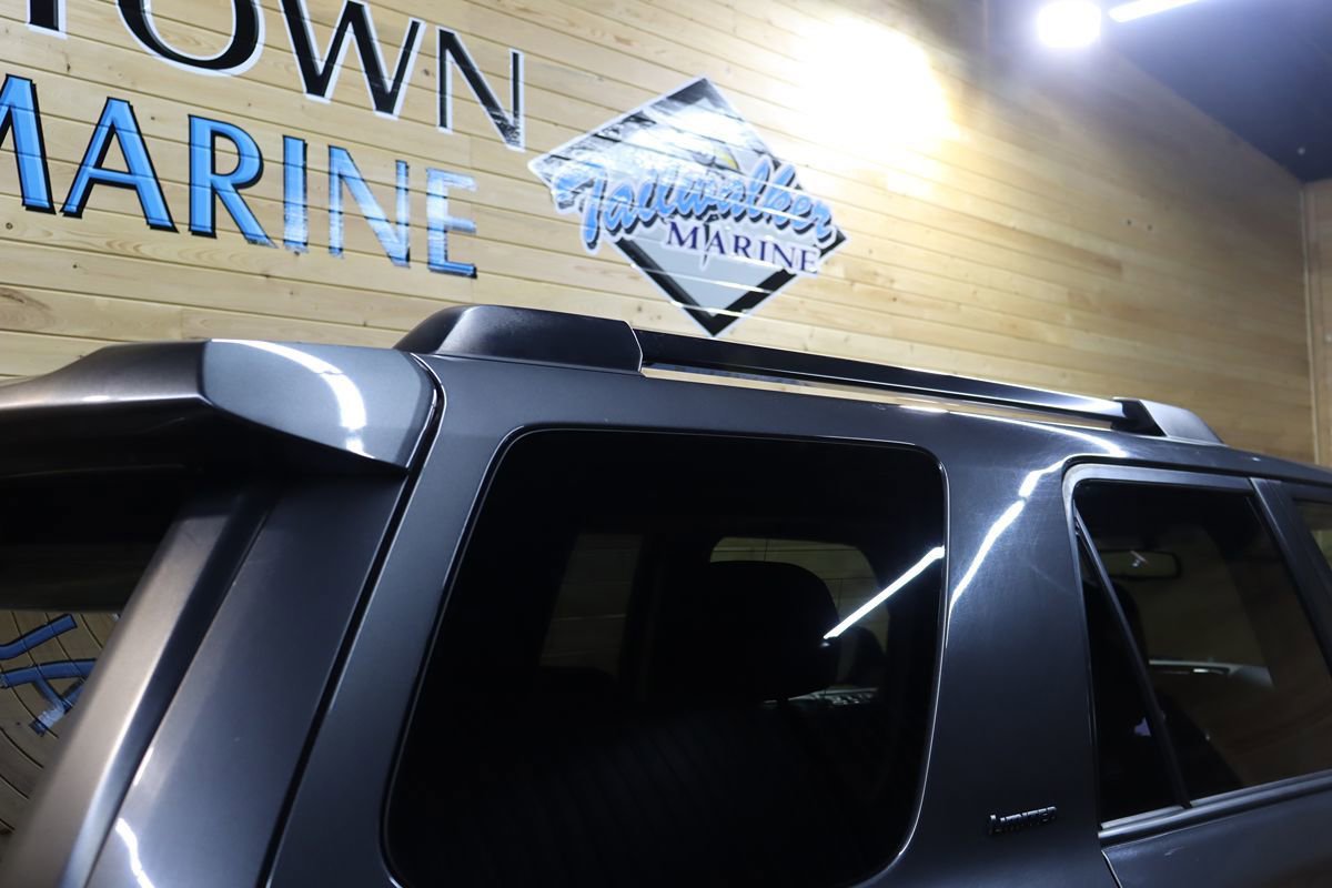 Used 2019 Toyota 4Runner Limited AWD/4WD image 23