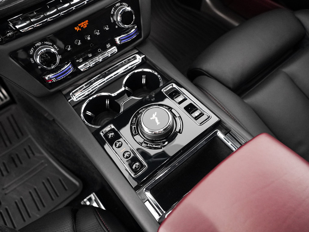 Certified 2023 Rolls-Royce Ghost AWD/4WD image 25