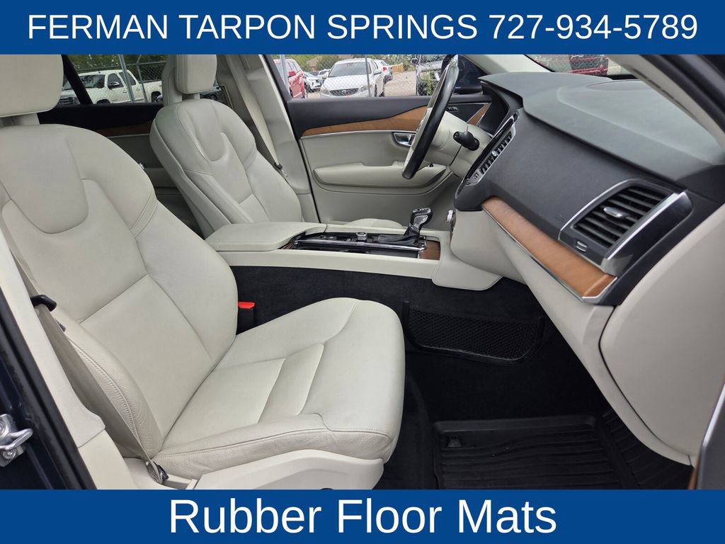 Used 2021 Volvo XC90 T5 Momentum w/ Protection Package Premier FWD image 20
